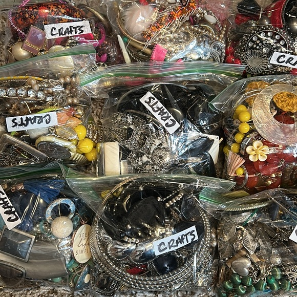 $6 Craft Bag /Treasures/Harvesting/Jewelry Crafting Bags - Live Show Listing 🛼🛼🛼 - Picture 3 of 6